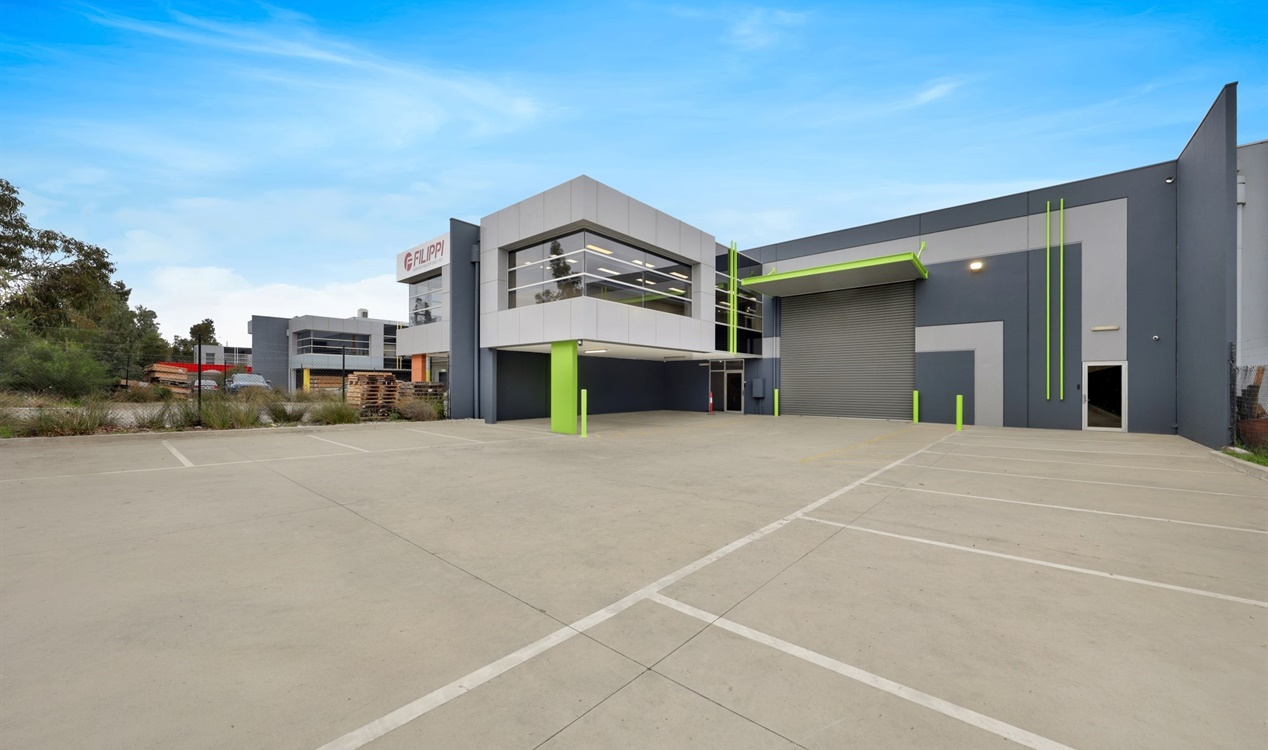 77 Willandra Drive, Epping VIC 3076