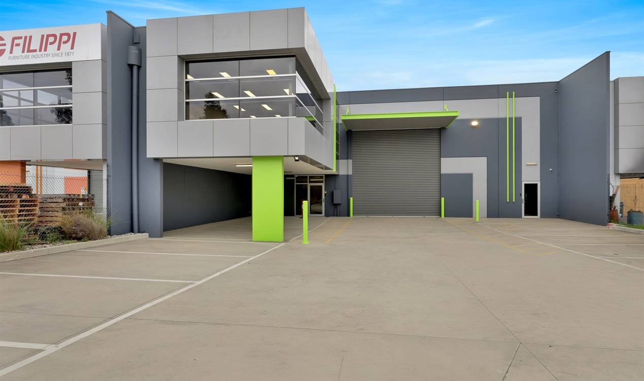 77 Willandra Drive, Epping VIC 3076