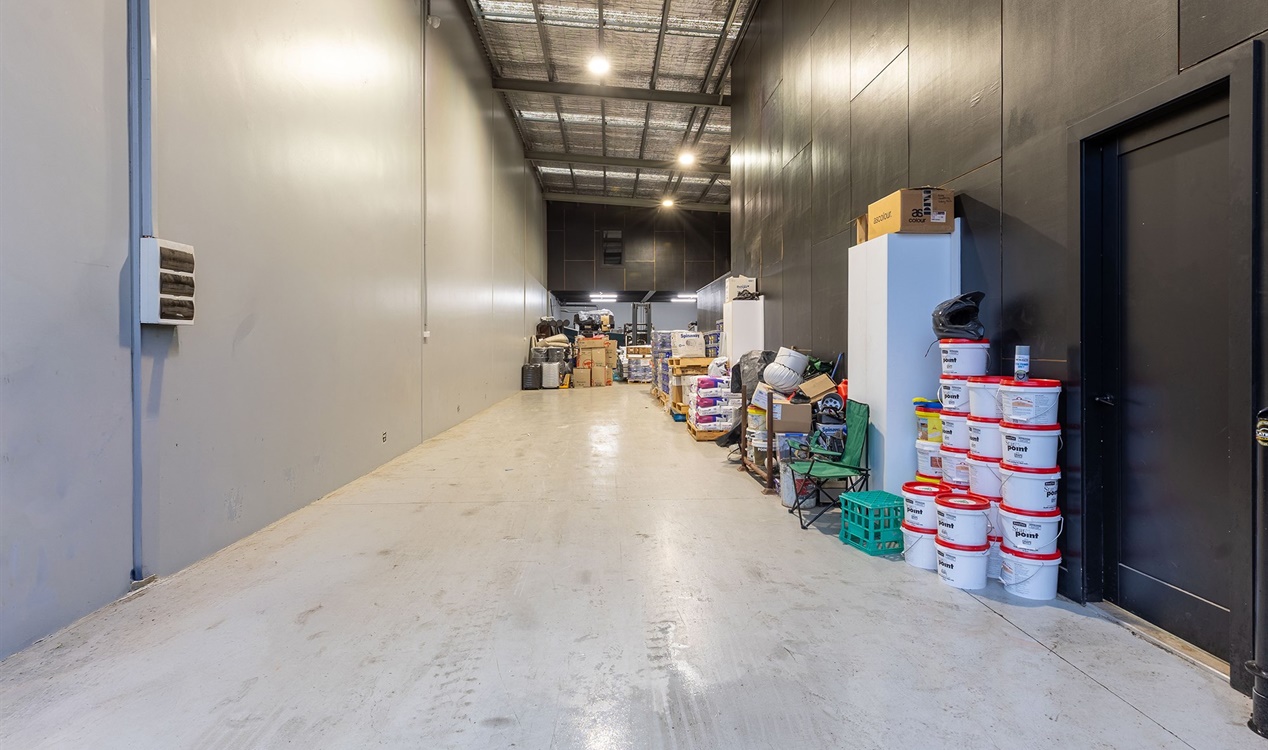 1 & 2/70 Mason Street, Campbellfield VIC 3061